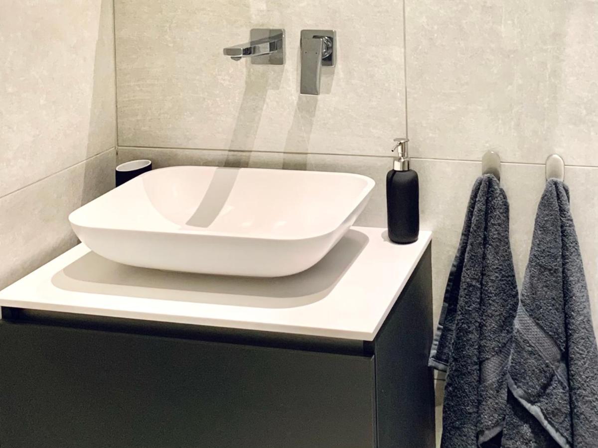 Quiet Studio In Riga City Centre - Self Check-In, Walkable To Major Attractions Eksteriør billede